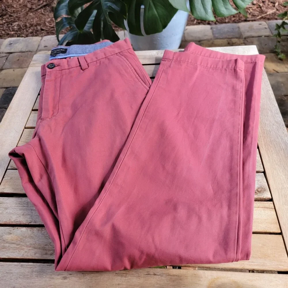 Banana Republic Emerson Chino Men's Pants 33x34 Red Straight Leg Casual Cotton